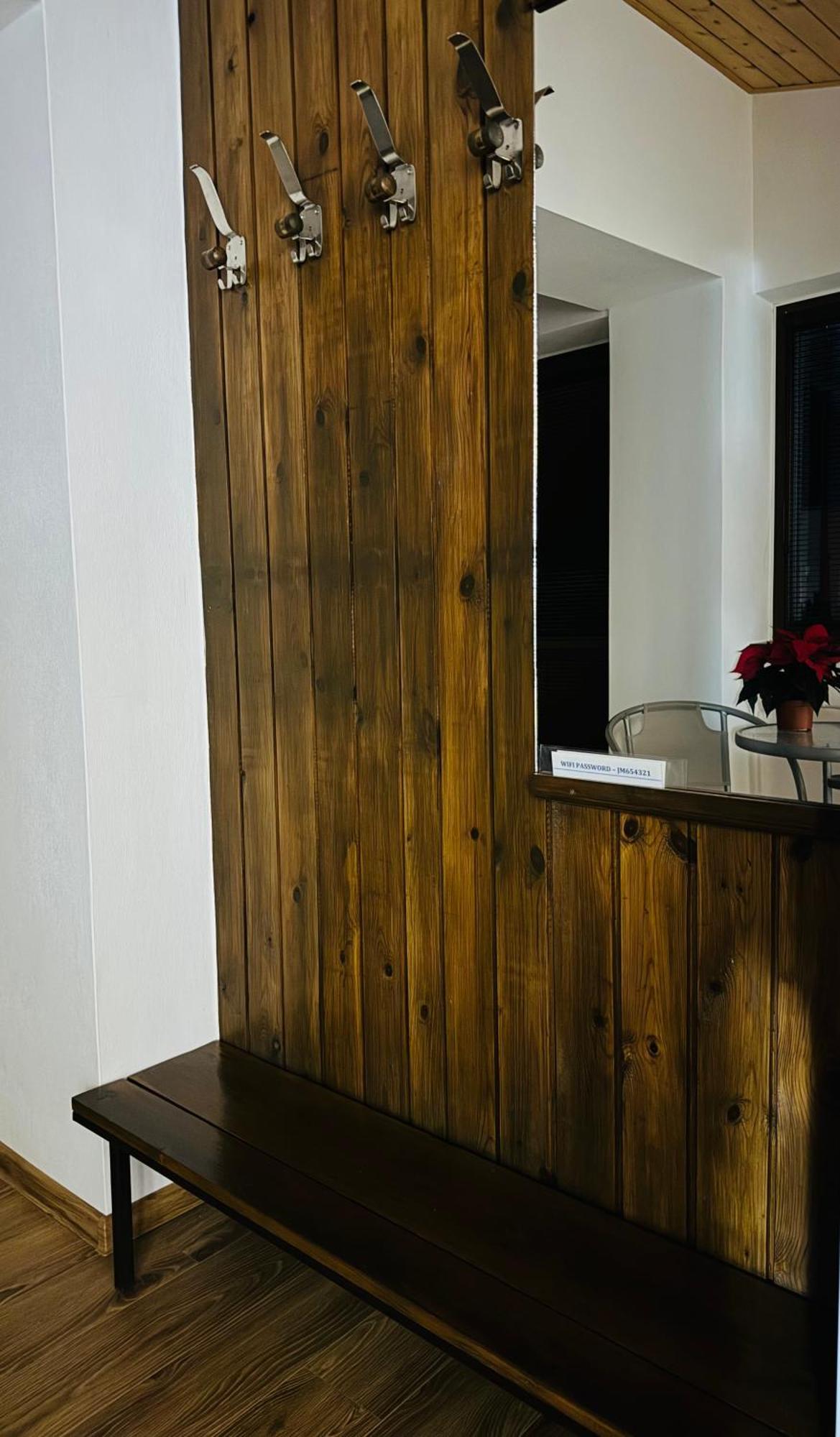 Penzion Familia Antol Liptovský Mikuláš Exteriör bild