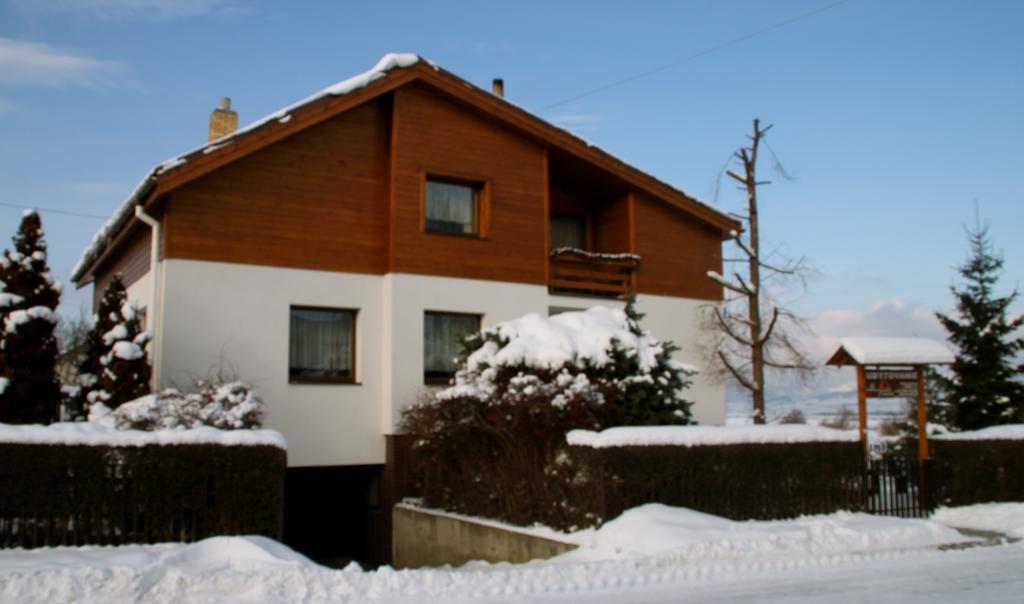 Penzion Familia Antol Liptovský Mikuláš Exteriör bild